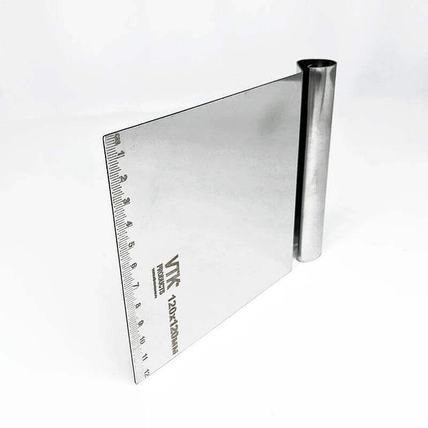 Шпатель для выравнивания торта c линейкой 120х120 мм фото 2