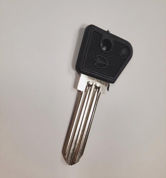 Заготовка ключа-KLG-2P (XR-28P) Давленка фото 1