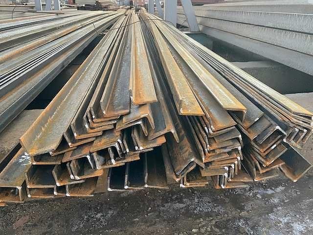 Уголок стальной неравнополочный фото 5