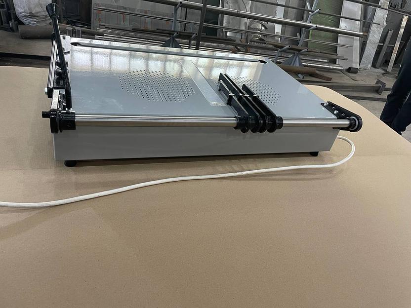 Настольная крышкоделательная машина Hateco Razor под заказ фото 5