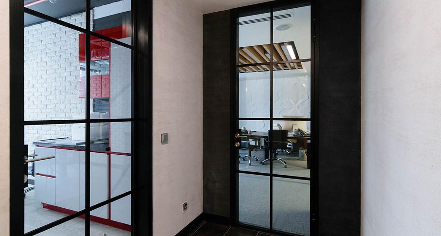 Двери NAYADA-Quadro под заказ фото 1