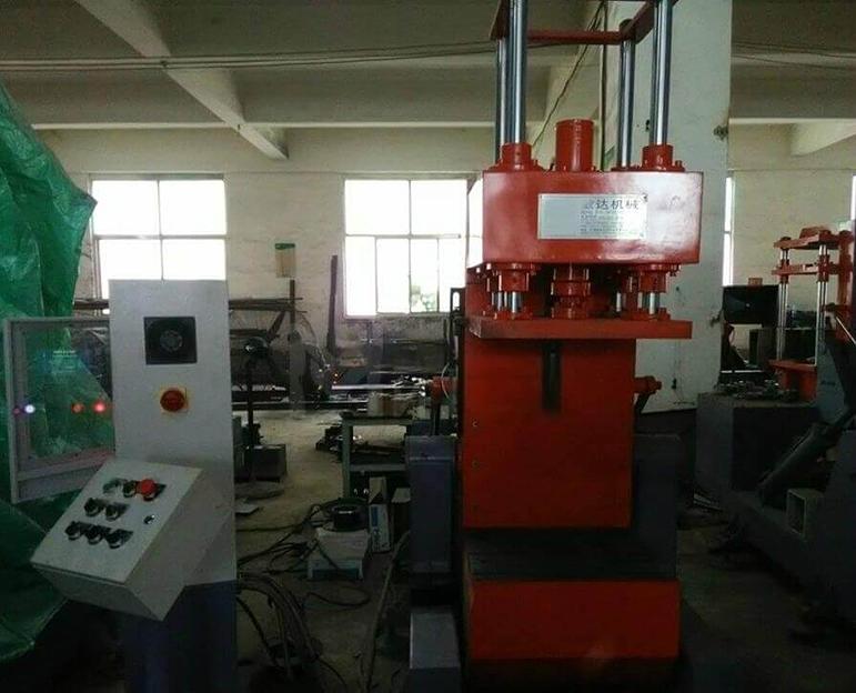 Кокильная машина фото 2