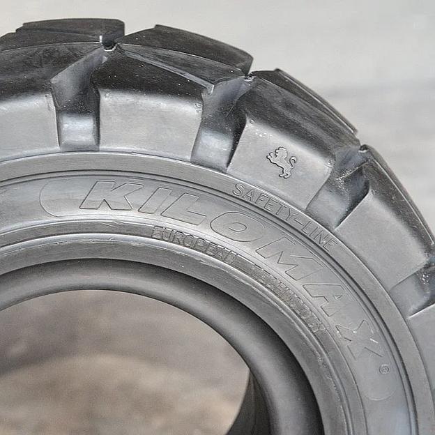 Шина массивная 18X7-8 (180/70-8) 4.33R BKT MAGLIFT STD фото 2