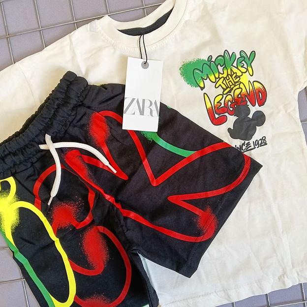 Костюм «Mickey the legend» фото 1
