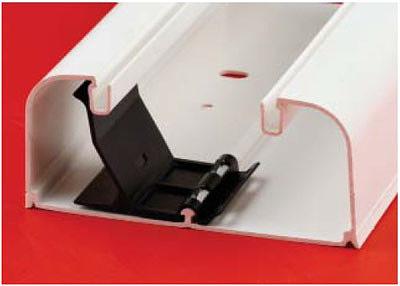 Держатель кабелей для коробов 90х50 и 110х50 мм фото 1