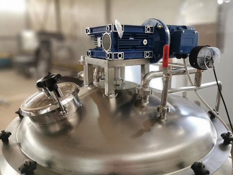 Вакуумно-выпарная установка 150 литров фото 2