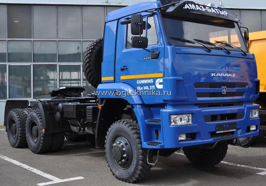 Седельный тягач КАМАЗ 65225-6215-47(RT) 6х6,2 фото 1