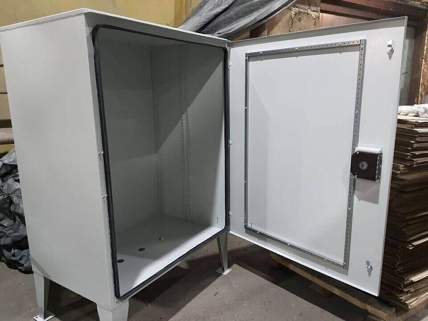 Шкафы напольные IP54 - распределительные фото 1