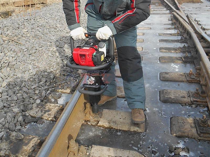 Бензогайковерт ударный путевой «Богатырь КШГ-42» фото 3