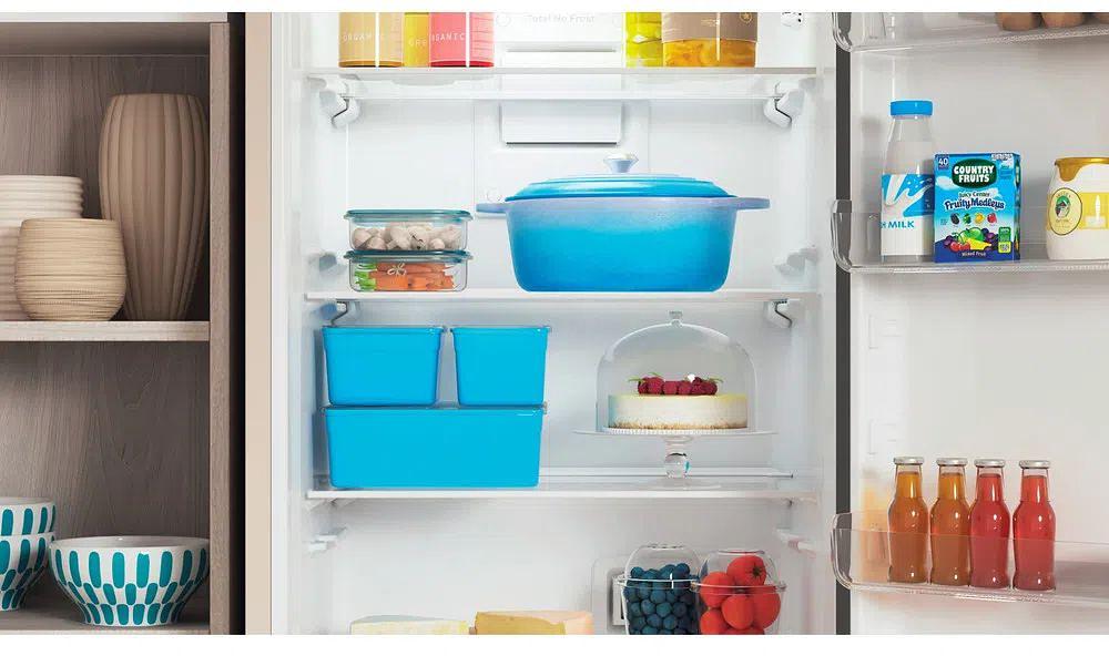 Холодильник Indesit ITR 5180 E бежевый (двухкамерный) фото 10