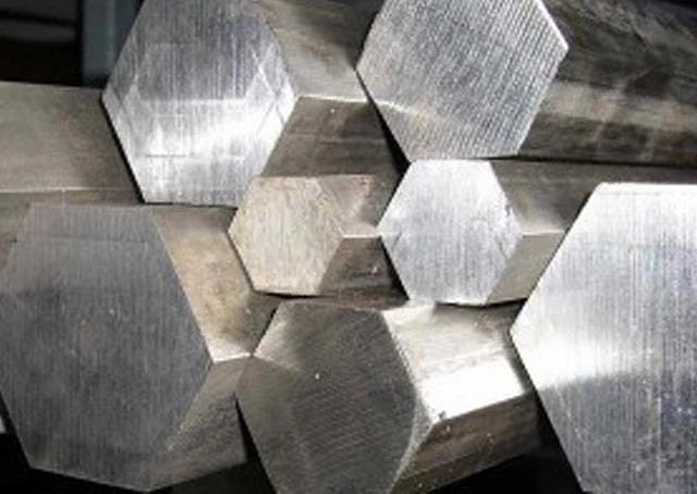 Шестигранник стальной горячекатаный № 32, ст.45 опт фото 1