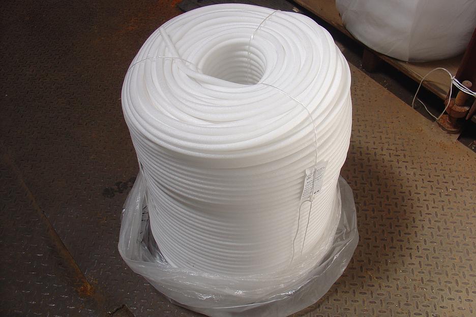 Жгуты пенополиэтиленовые «Изонел» круглого сечения с отверстием ОПТ фото 3