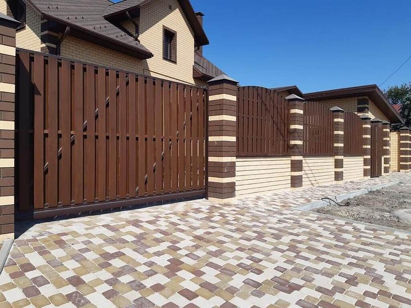 Изготовление и монтаж деревянных ограждений фото 1