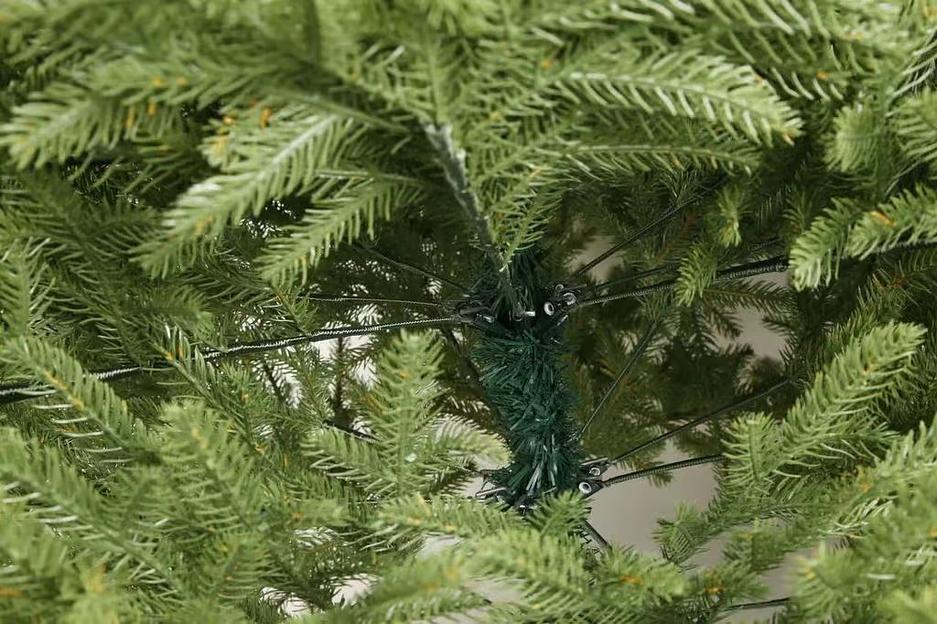 Искусственная ель «Сара» ОПТ фото 4