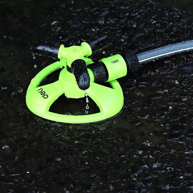 Дождеватель-разбрызгиватель круговой вращающийся 3-х сопловый Deli DL581301 2 режима распыления, площадь орошения до 310кв.м, диаметр шланга 3/4", корпус из ударопрочного пластика фото 3