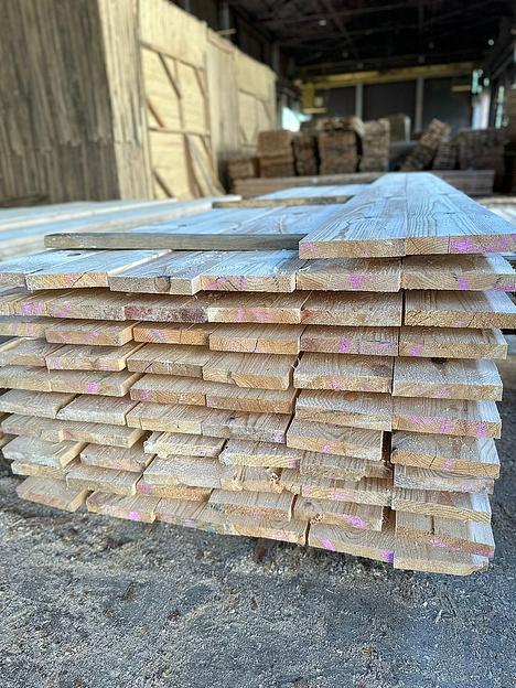 Доска обрезная 25×100×6000 мм (сорт 1), 12−14% влажности, сосна фото 2