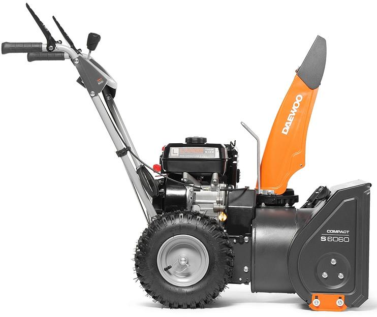 Снегоуборщик бензин. Daewoo S 6060 7л.с. фото 3