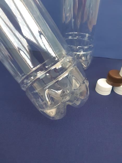 Бутылка пластиковая ПЭТ 2,0 л., 28 мм. фото 3