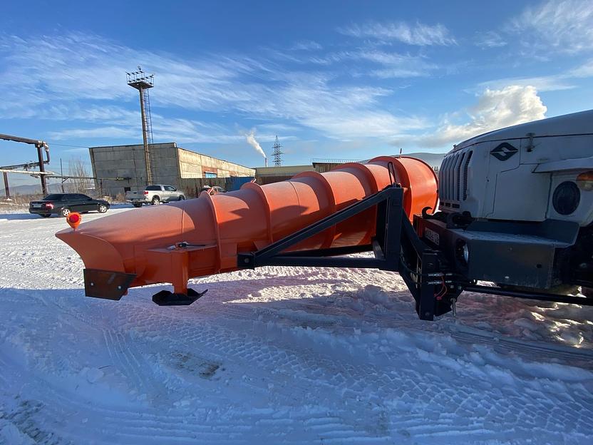 Скоростной отвал со стальным ножом в сборе с рамой и цилиндром C2650 фото 3