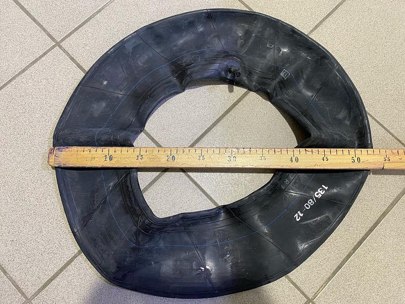 Автокамера 135/80-12 фото 2