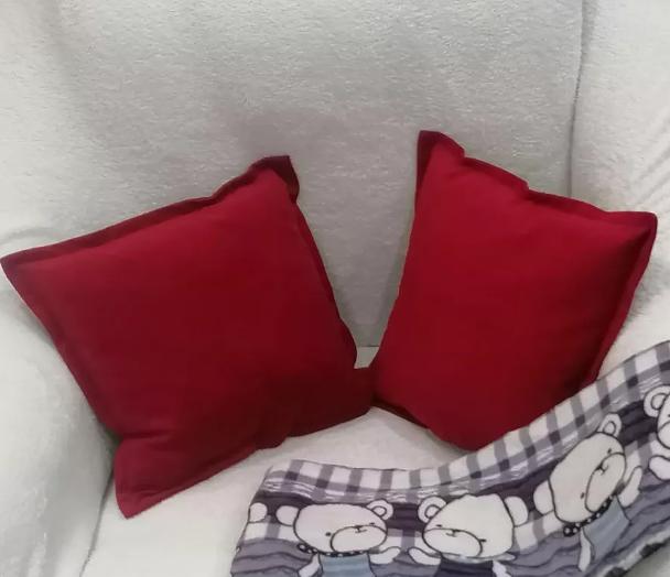 Декоративная подушка на диван 2 шт бордовый цвет ОПТ фото 1