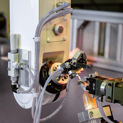 Промышленный робот FANUC LR Mate 200iD/7C фото 3