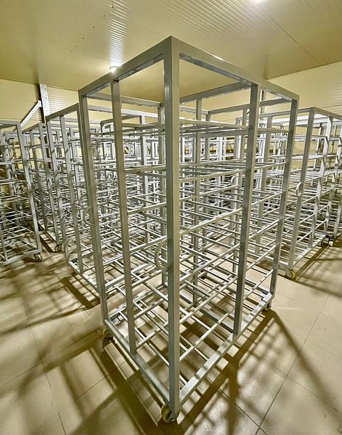 Стеллаж-тележка для транспортировки, хранения тушек птицы фото 1