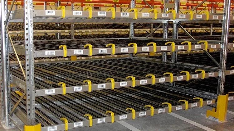 Гравитационные стеллажи для склада ОПТ фото 5