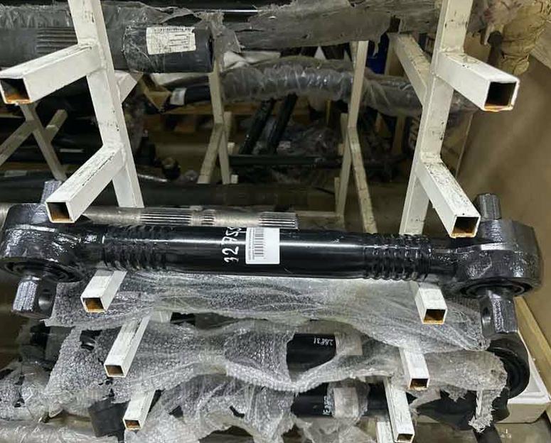 Штанга реактивная задней подвески нижняя FAW J6 2919020A65B ОПТ фото 1