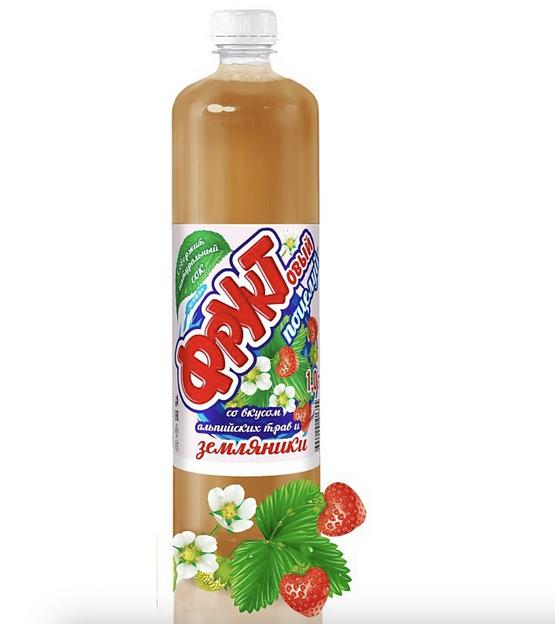 Напиток со вкусом земляники «Фруктовый поцелуй» негазированный 1,5 л, опт фото 1