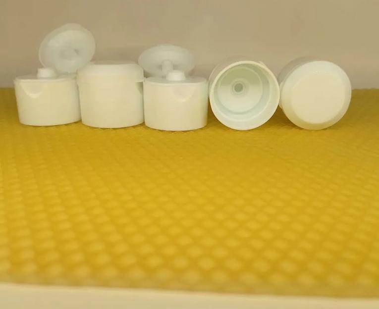 Крышка белая флип-топ горло 28 фото 3