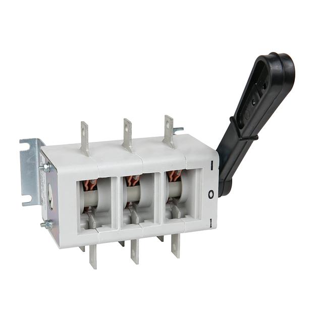 ВР32-35А70220 250,00А фото 1