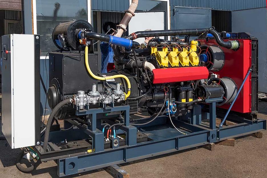 Газопоршневая электростанция 200 кВт (ЭГП-200) АГП-200, газогенератор 200 кВт на биотопливе (ГГУ-200) фото 1