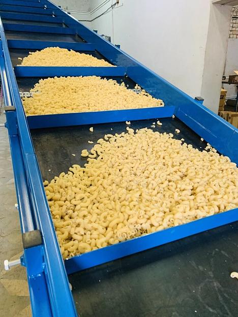 Наклонный конвейер с поперечинами для сыпучих грузов фото 3