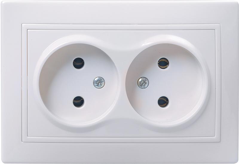 Iek ERK23-K01-10-DM РС12-2-КБ Розетка 2местн. без з/к без защ.штор. 10А КВАРТА (белый) фото 1