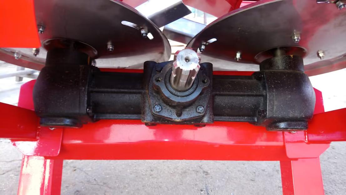 РУМ-1200 л. Разбрасыватель минеральных удобрений фото 5