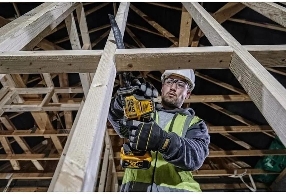 Сабельная пила DeWalt DCS369N 18Вт аккум. фото 4