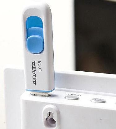 Флеш Диск A-Data 32Gb Classic C008 AC008-32G-RWE USB2.0 белый/синий фото 5