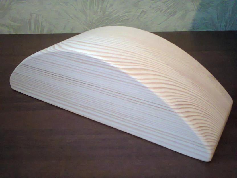 Деревянная подушка Мейрама фото 1