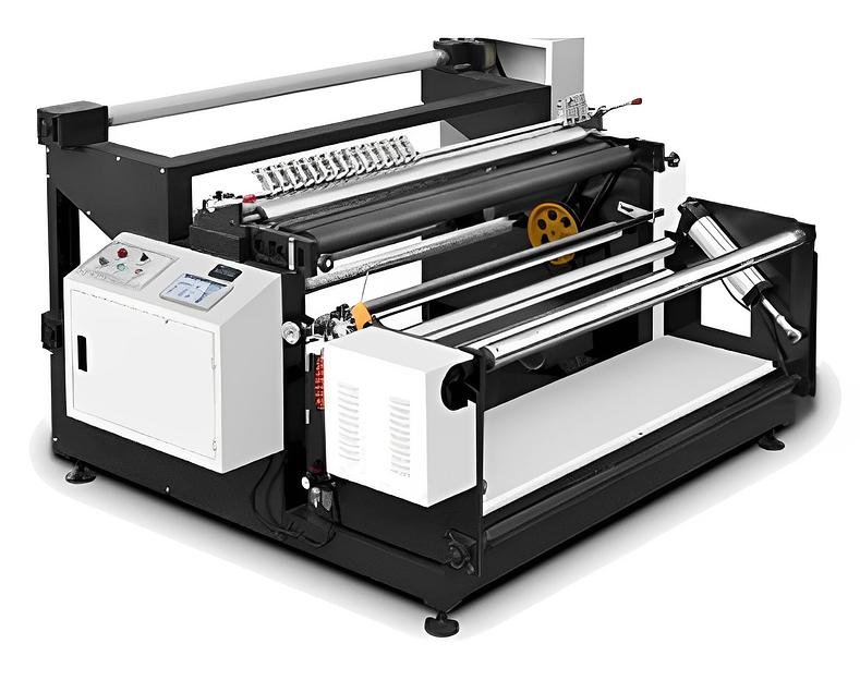 Автоматическая машина для резки и перемотки нетканого материала с точечной перфорацией WDHC1800 фото 1