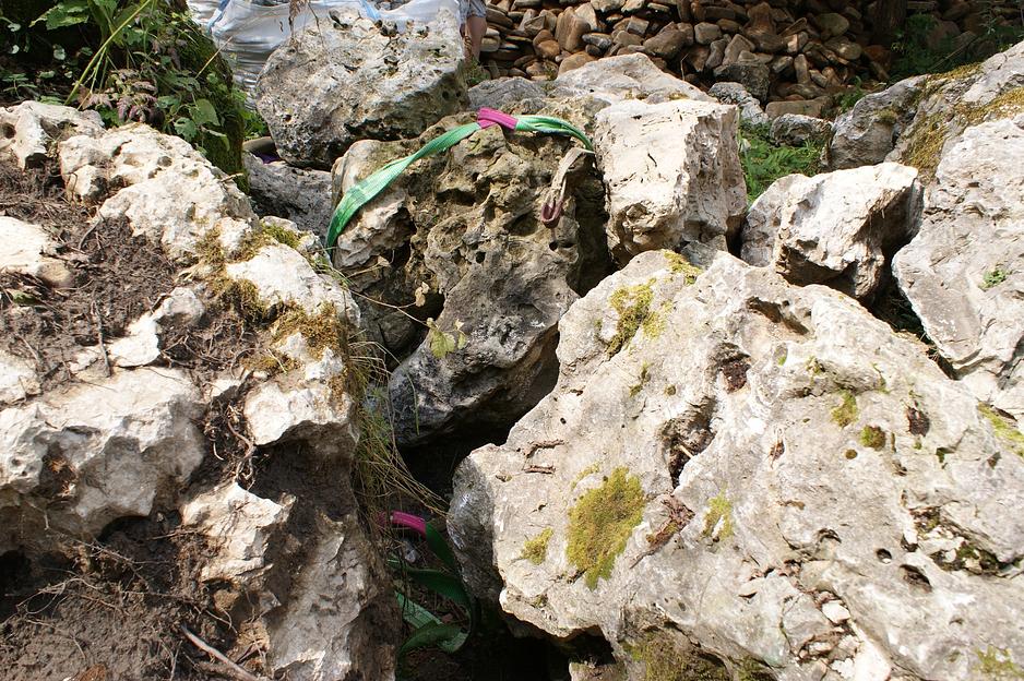 Валун известняк Бежевый /тн (1200-2000 мм) фото 1