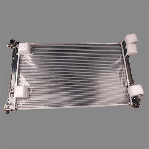 Радиатор охлаждения двигателя SM-16400-7A590 16400-7A590/7A600 3S SV5# SUMOMOTO фото 1