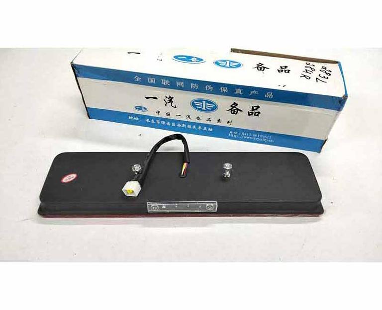 Фонарь задний F2000 правый DZ9200810020 фото 2