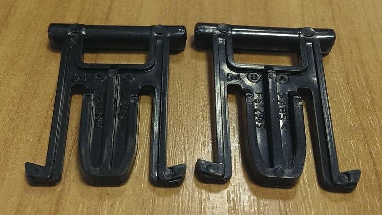 Шарниры (петли) крышки сканирования HP LJ M1536 (CE538-40006/CE368-60001) OEM 2шт фото 2