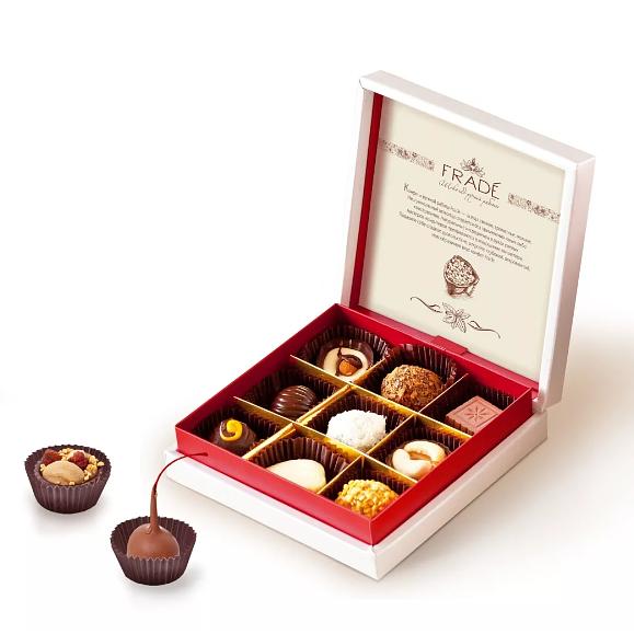 Коробка шоколадных конфет ручной работы Fradе́ «Фолиант» на 9 конфет, 126 г фото 1