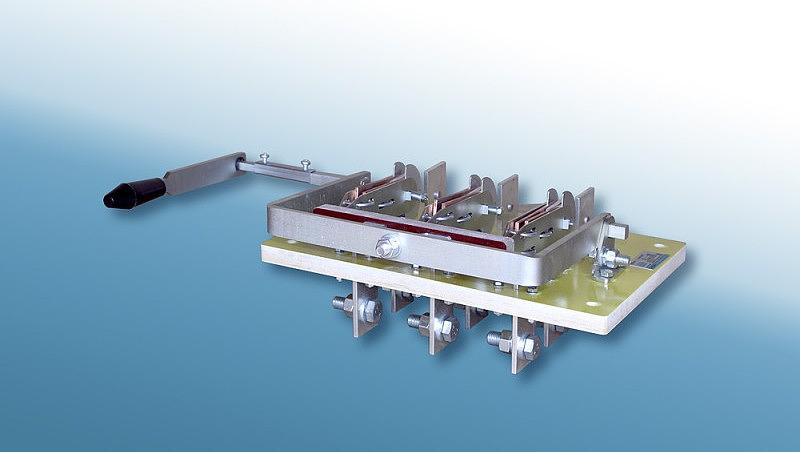 Разъединитель РЕ19-41-72250 1000А и/п фото 1