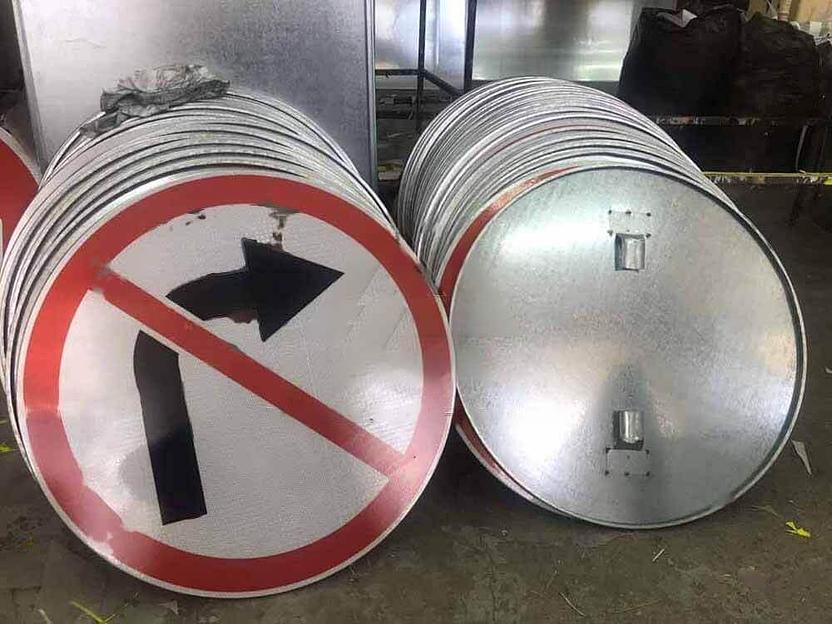 Дорожные знаки фото 2