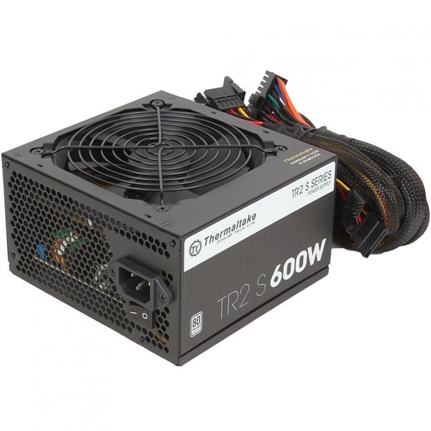 Блок питания Thermaltake ATX 600W TR2 S 80+ (24+4+4pin) APFC 120mm fan 5xSATA RTL фото 2