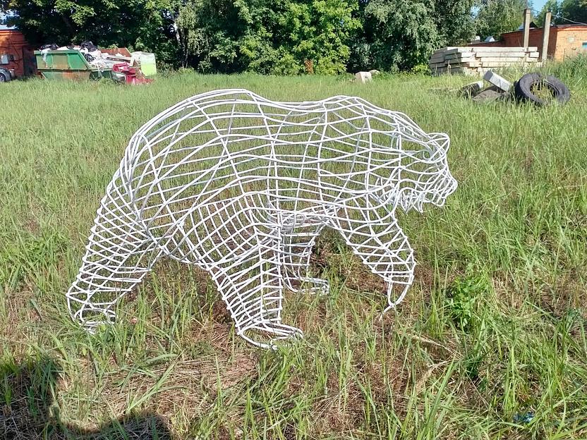 Скульптура из проволоки «Медведь» фото 2