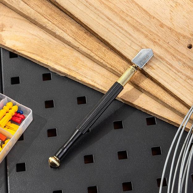 Маслянный стеклорез Deli DL2701 180 мм. Диаметр режущей головки 3мм. Вольфрамовая сталь YG5, хвостовик из углеродистой стали 36# фото 10